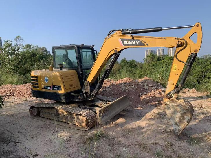 Buy Sany SY60 Used Excavator / 1