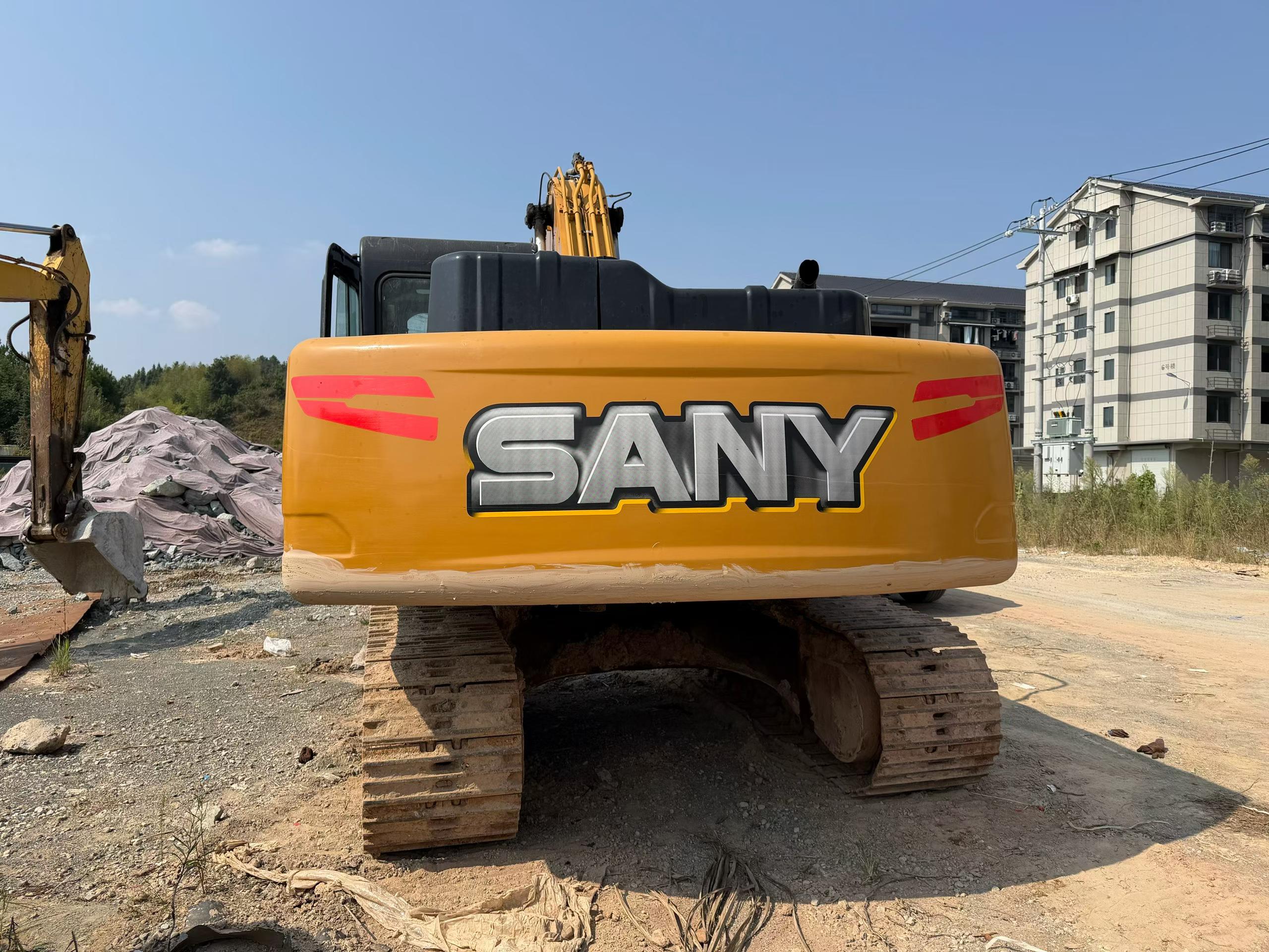 Buy Sany SY200C Used Excavator / 2