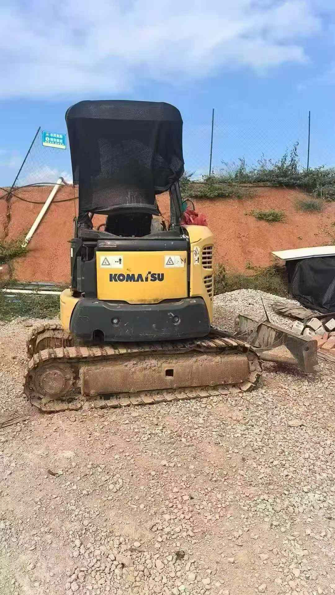 Buy Komatsu PC30-1 Used Excavator / 3
