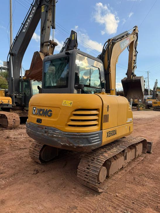 Buy XCMG XE55D Used Excavator / 1