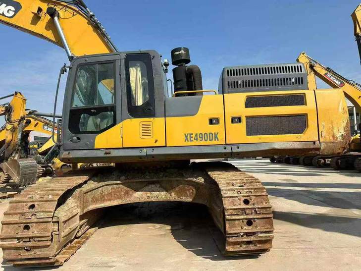Buy XCMG XE490D Used Excavator / 1