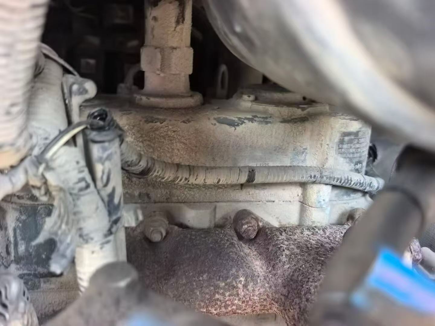 شراء حفارة XCMG XE17U مستعملة / 4