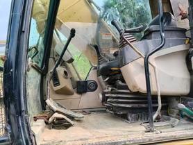 Buy Caterpillar 323 Used Excavator / 5 Buy Caterpillar 323 Used Excavator / 5