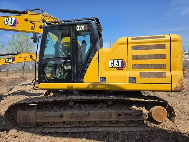 Buy Caterpillar 320A Used Excavator / 1