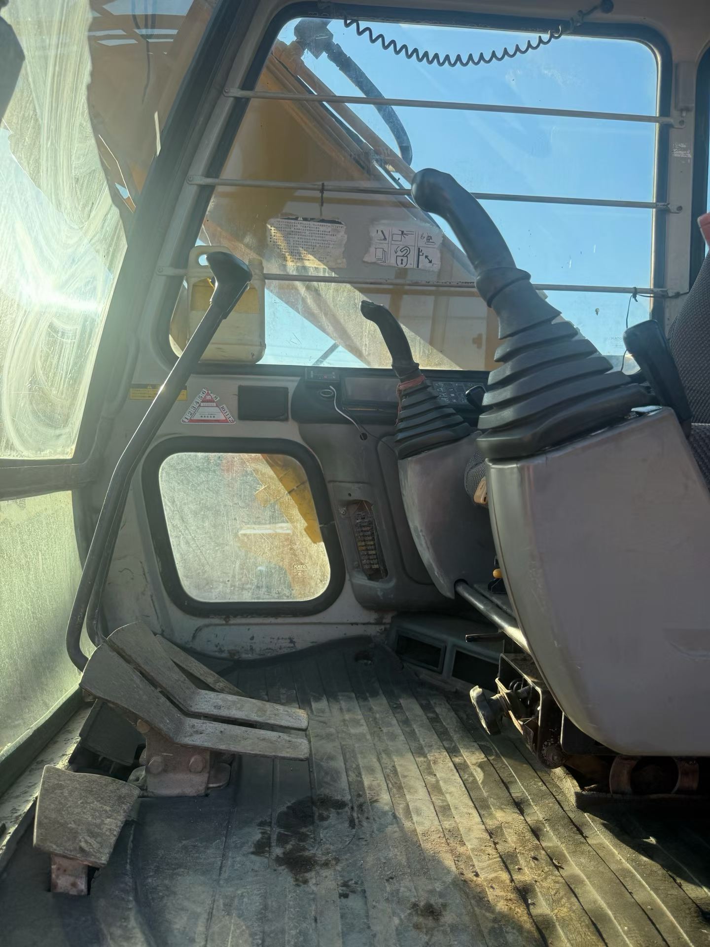 Buy Kato HD513MR Used Excavator / 6