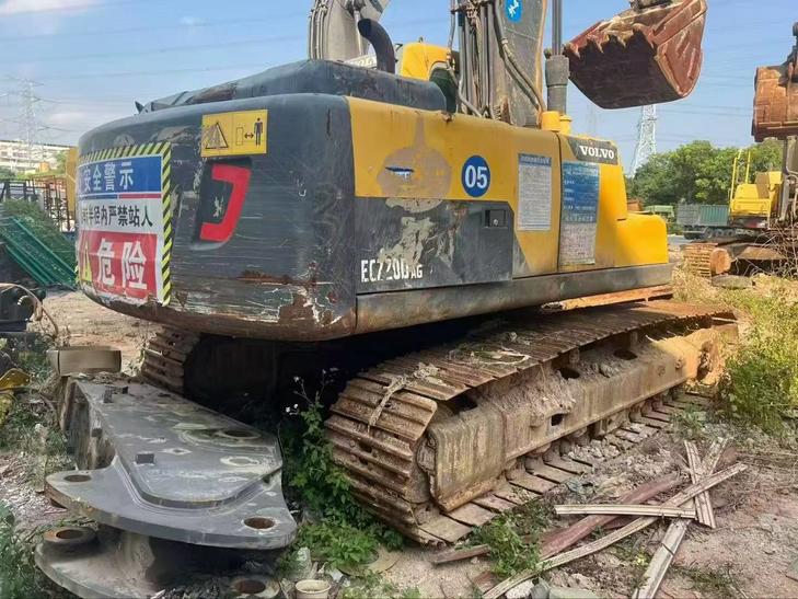 Buy Volvo Used Excavator / 1