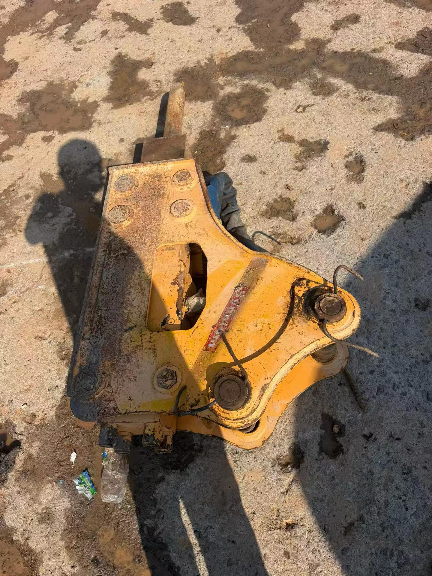 Buy Sany SY70C Used Excavator / 8