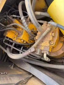 Buy Hyundai R225-7 Used Excavator / 6 Buy Hyundai R225-7 Used Excavator / 6