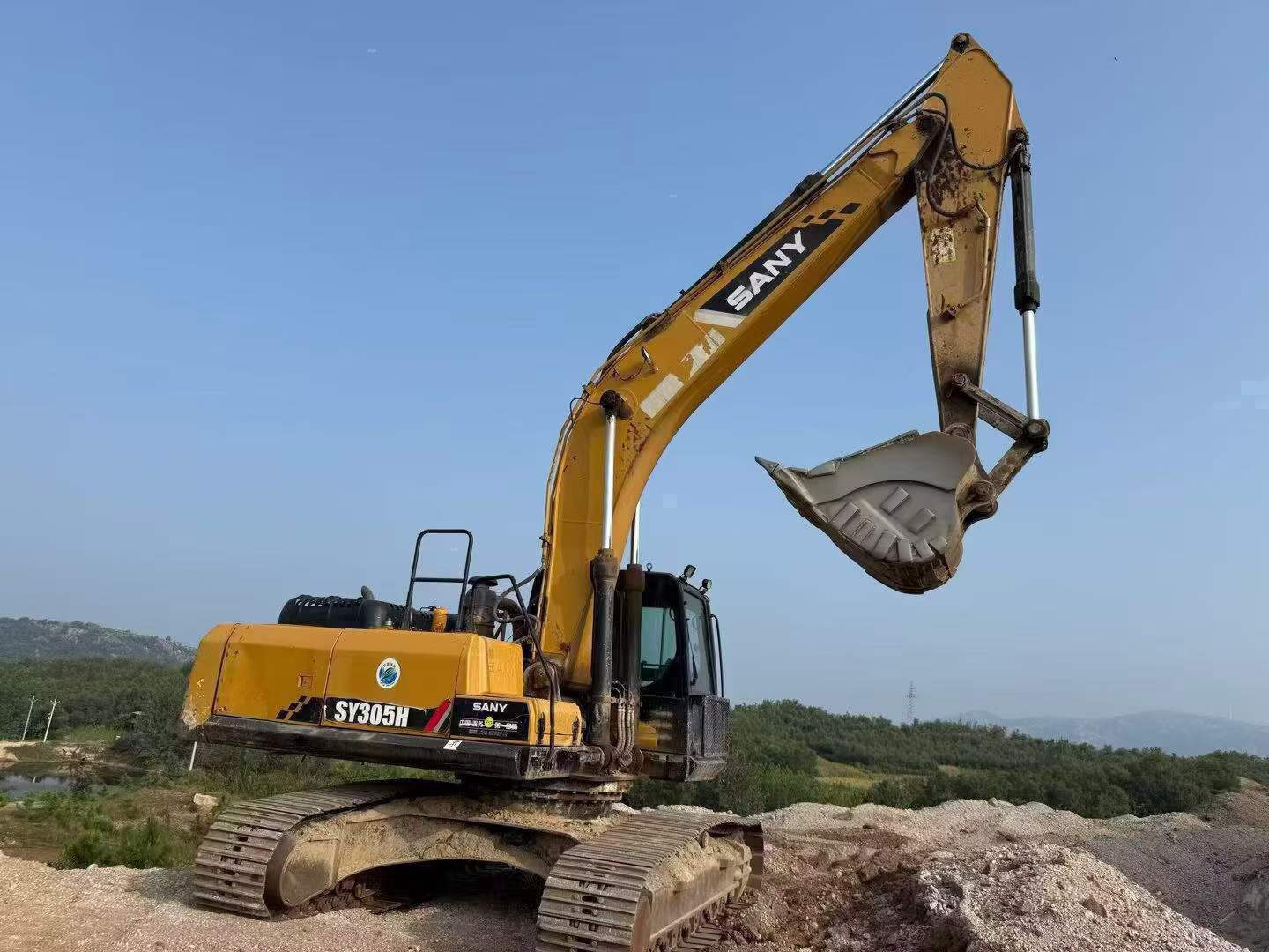 Buy Sany SY245H Used Excavator / 8