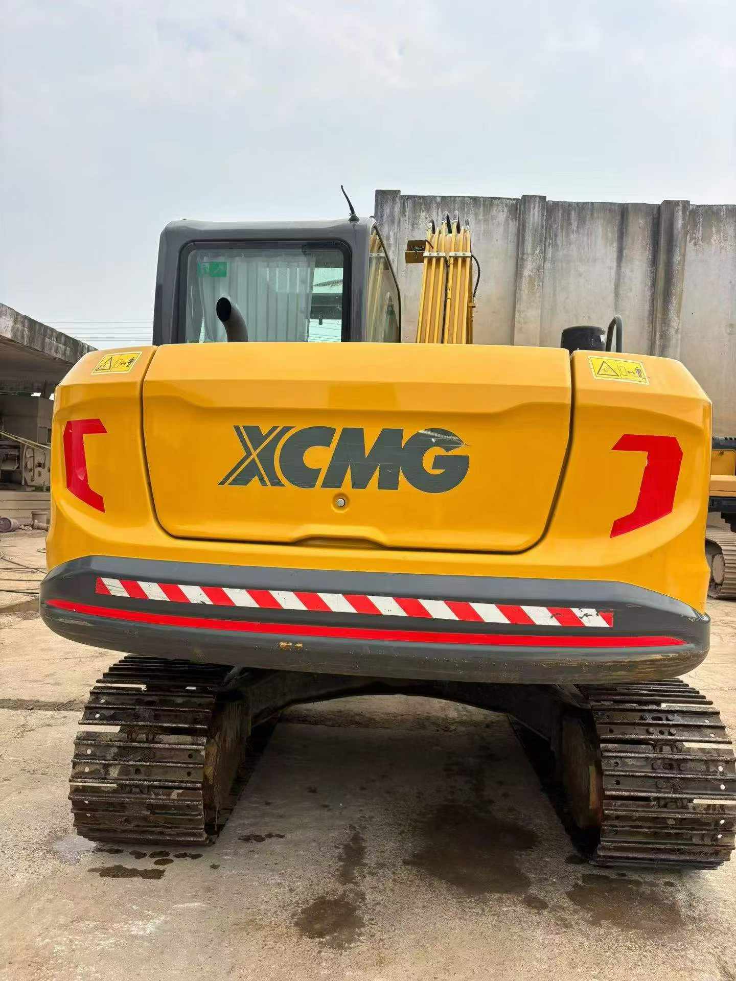 Buy XCMG XE75G Used Excavator / 3