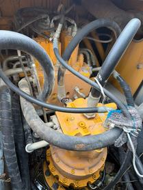 Buy Hyundai R215VS Used Excavator / 8 Buy Hyundai R215VS Used Excavator / 8