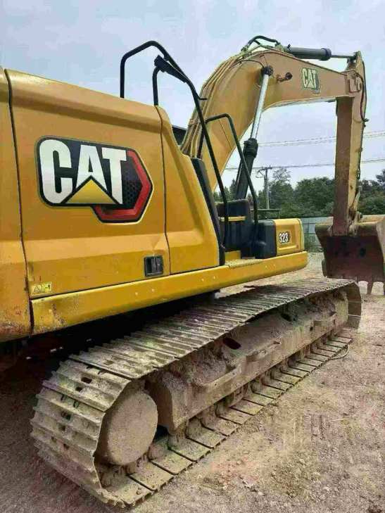 Buy Caterpillar 323 Used Excavator / 1