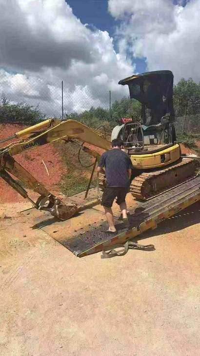 Buy Komatsu PC30-1 Used Excavator / 1