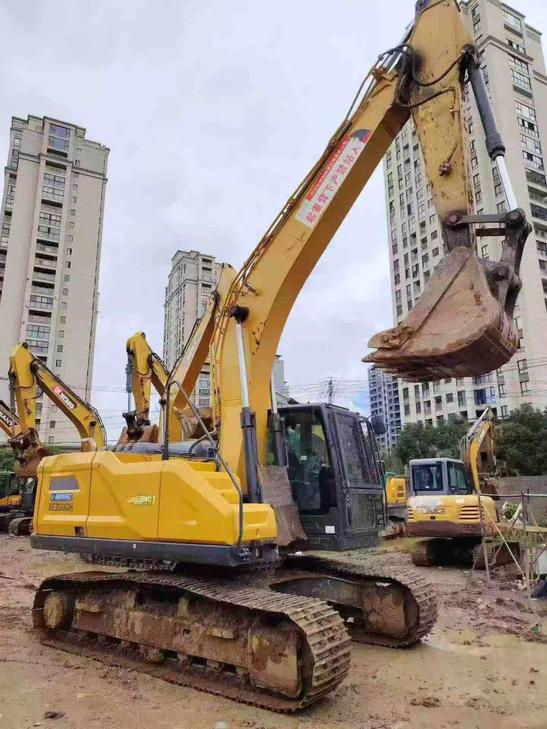 Buy XCMG XE200GH Used Excavator / 1