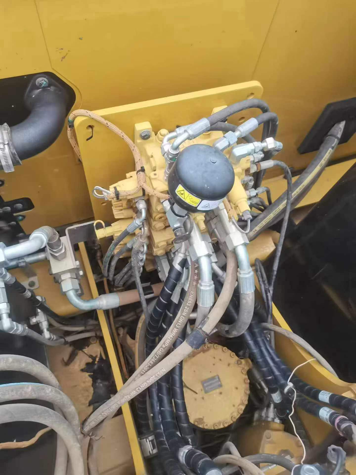 Buy Caterpillar 307B Used Excavator / 6