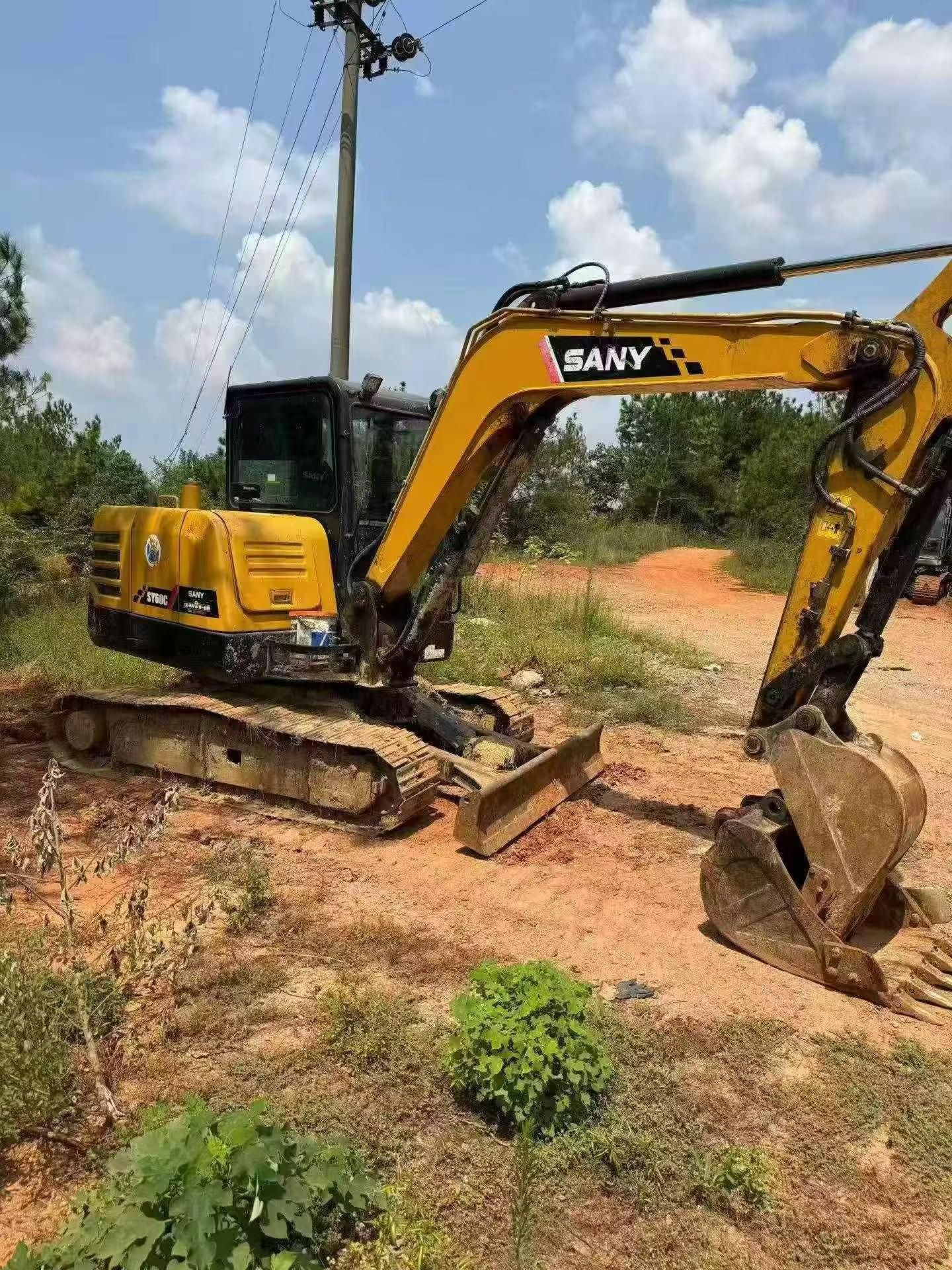 Buy Sany SY55 Used Excavator / 3