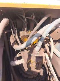 Buy Hyundai R215-7 Used Excavator / 2 Buy Hyundai R215-7 Used Excavator / 2