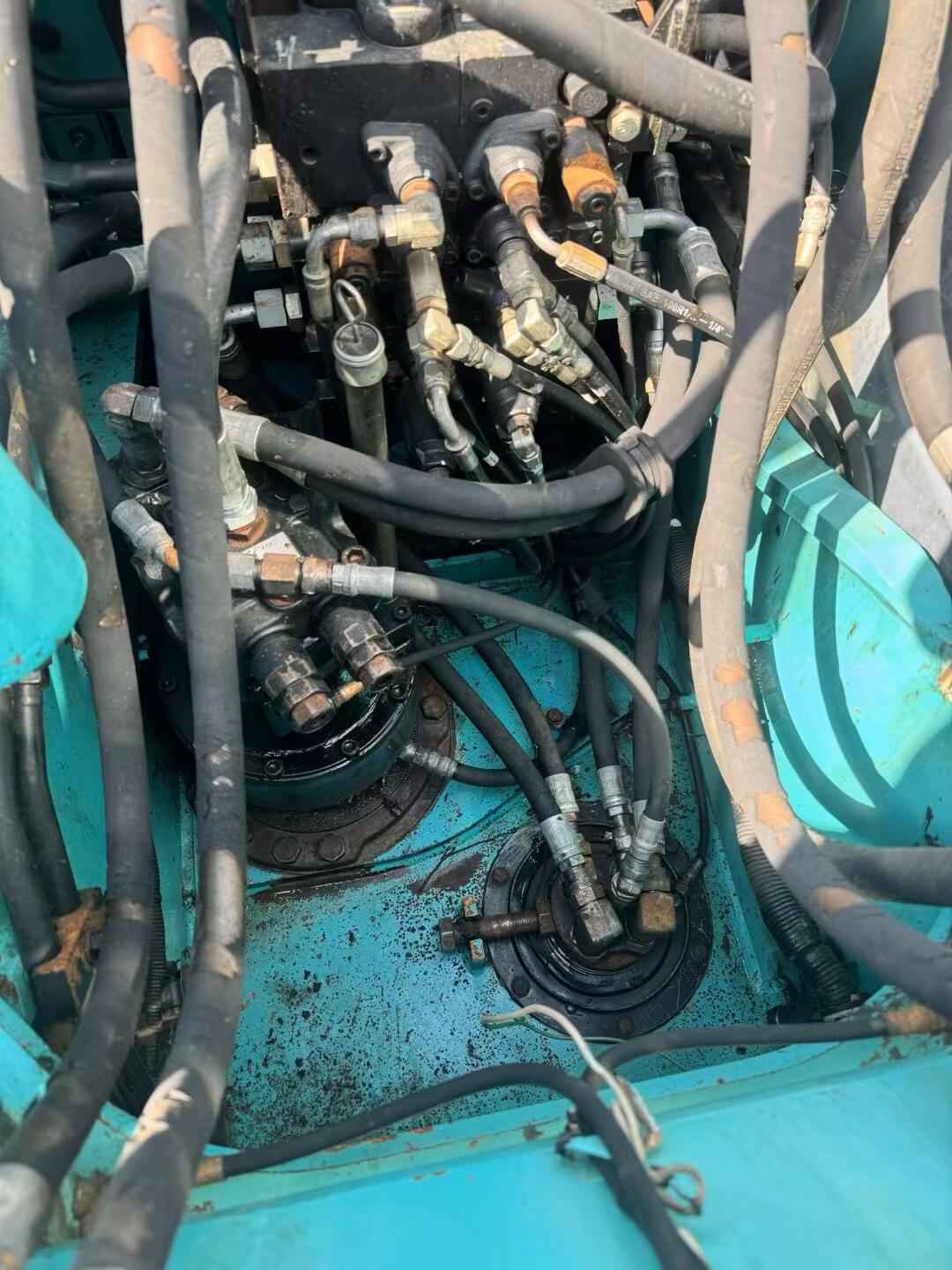 Buy Kobelco SK130 Used Excavator / 5