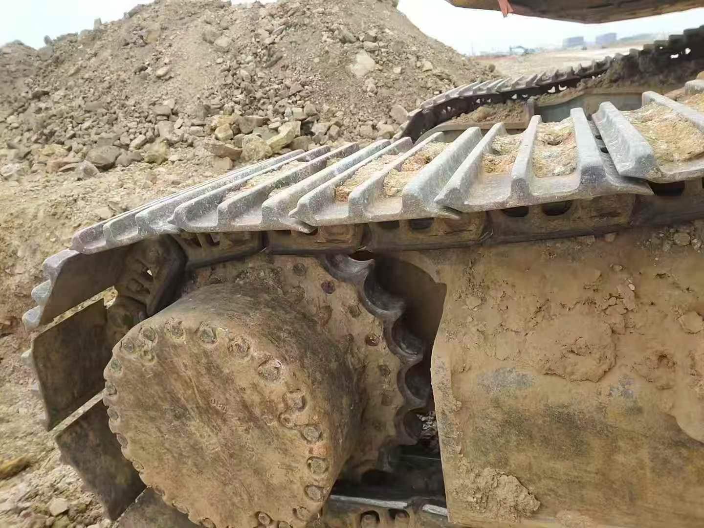 Buy Komatsu PC360-8M0 Used Excavator / 4