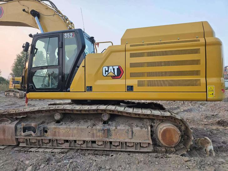 Buy Caterpillar CAT352 Used Excavator / 1