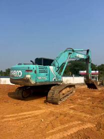 Buy Kobelco SK210-6 Used Excavator / 2 Buy Kobelco SK210-6 Used Excavator / 2