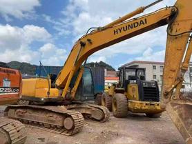 Buy Hyundai R225-7 Used Excavator / 2 Buy Hyundai R225-7 Used Excavator / 2