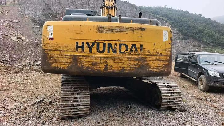 Buy Hyundai R225-7 Used Excavator / 1