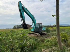 Buy Kobelco SK2008 Used Excavator / 2 Buy Kobelco SK2008 Used Excavator / 2