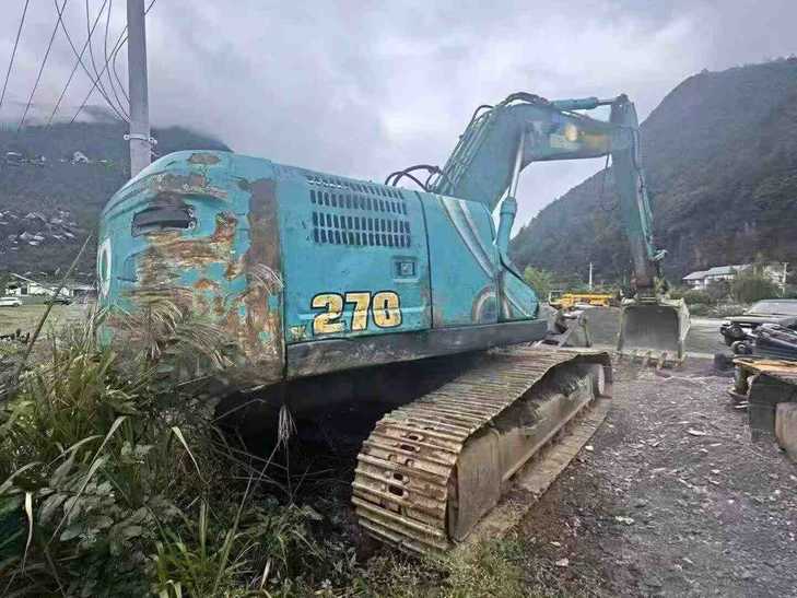 Buy Kobelco SK250-10 Used Excavator / 1
