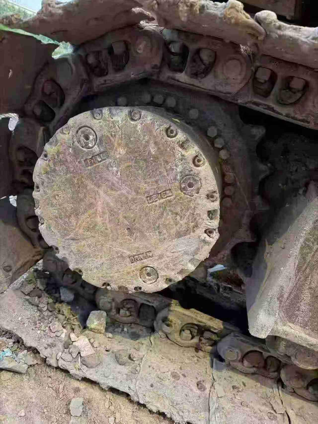Buy Kobelco SK200-2 Used Excavator / 5