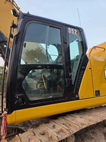 Buy Caterpillar CAT352 Used Excavator / 3 Buy Caterpillar CAT352 Used Excavator / 3