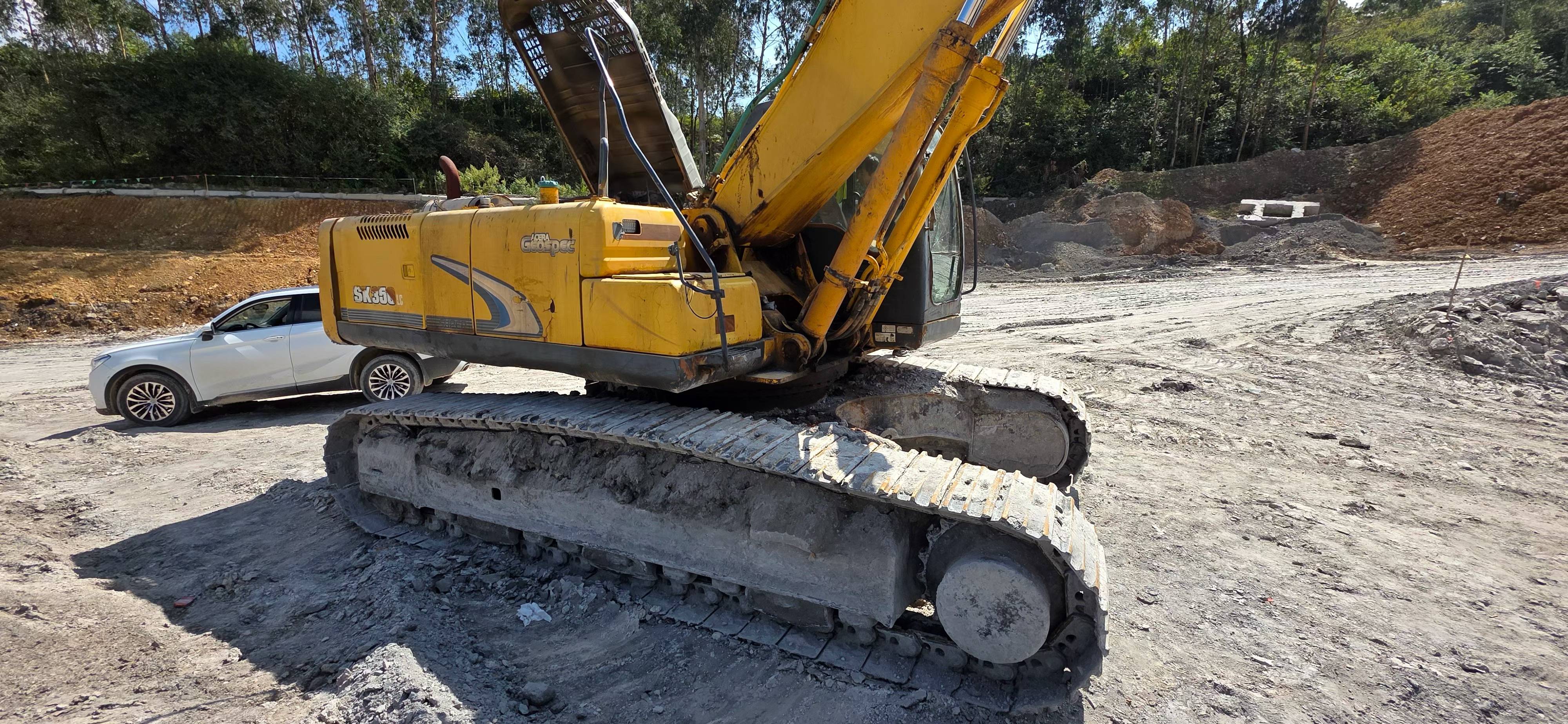 Buy Kobelco SK350-8 Used Excavator / 2