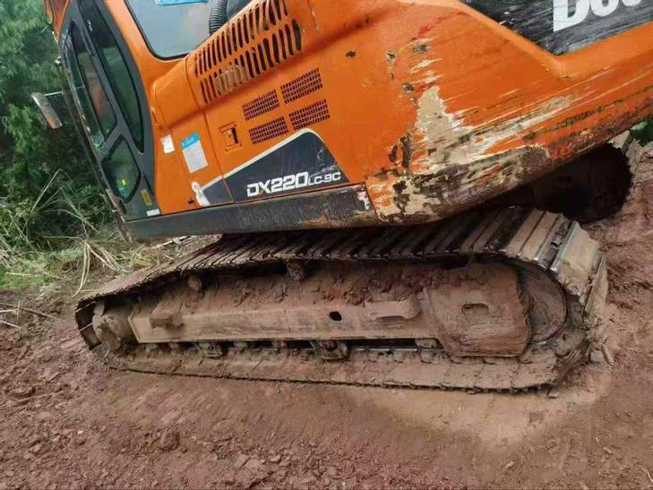 Buy Doosan DH220 Used Excavator / 1