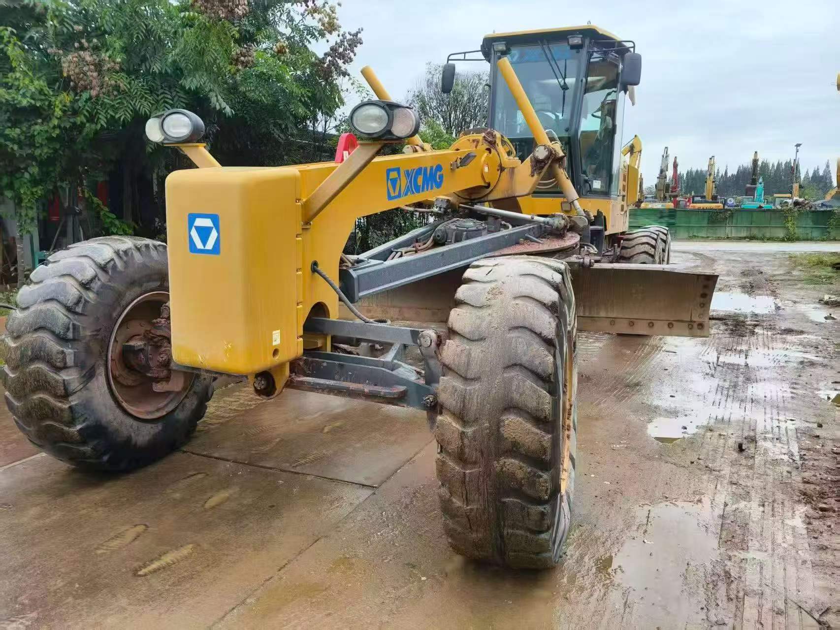 Buy XCMG Used Excavator / 9