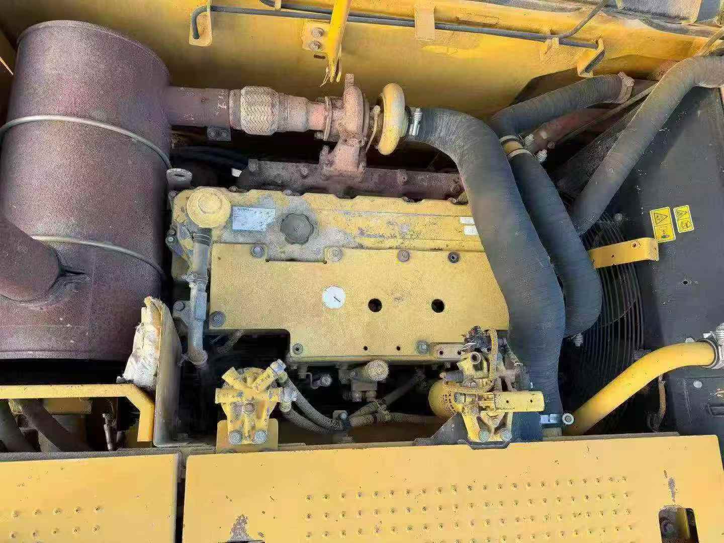 Buy Caterpillar 320D Used Excavator / 4