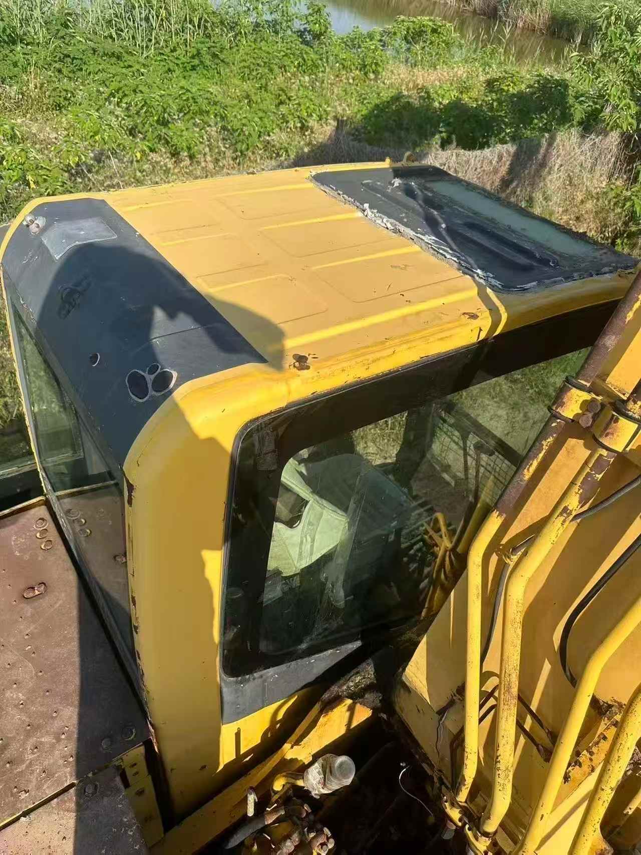 Buy Komatsu PC210-8 Used Excavator / 4