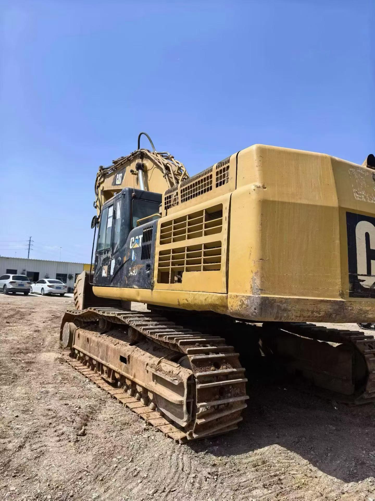 Buy Caterpillar 349E Used Excavator / 2