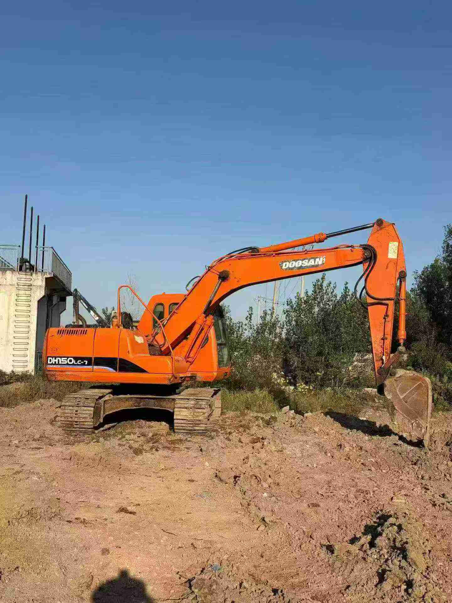 Buy Doosan DH150-7 Used Excavator / 3