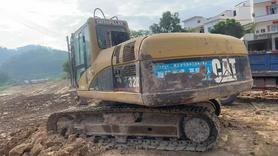 Buy Caterpillar 320C Used Excavator / 2 Buy Caterpillar 320C Used Excavator / 2