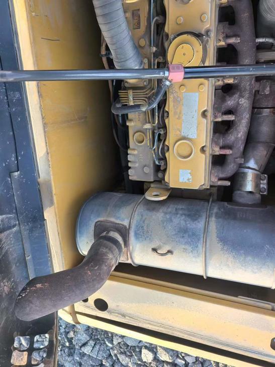 Buy Caterpillar 320D Used Excavator / 1