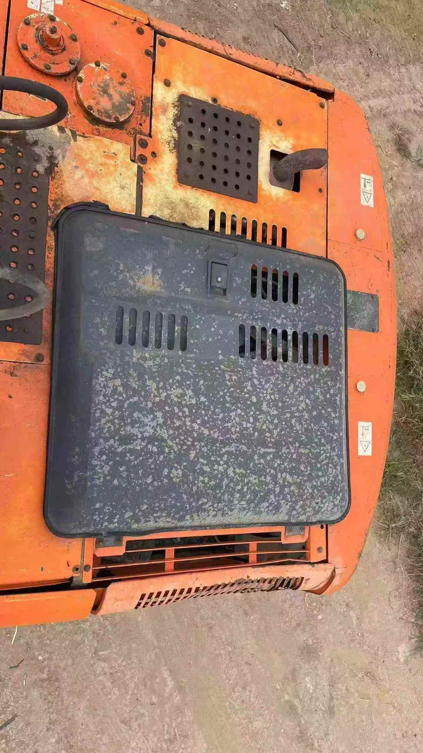 Buy Hitachi EX200 Used Excavator / 5