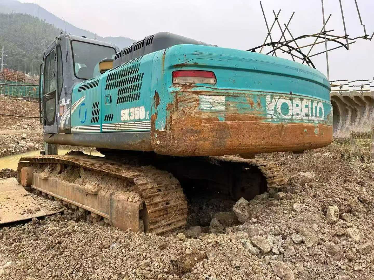 Buy Kobelco SK350-8 Used Excavator / 2