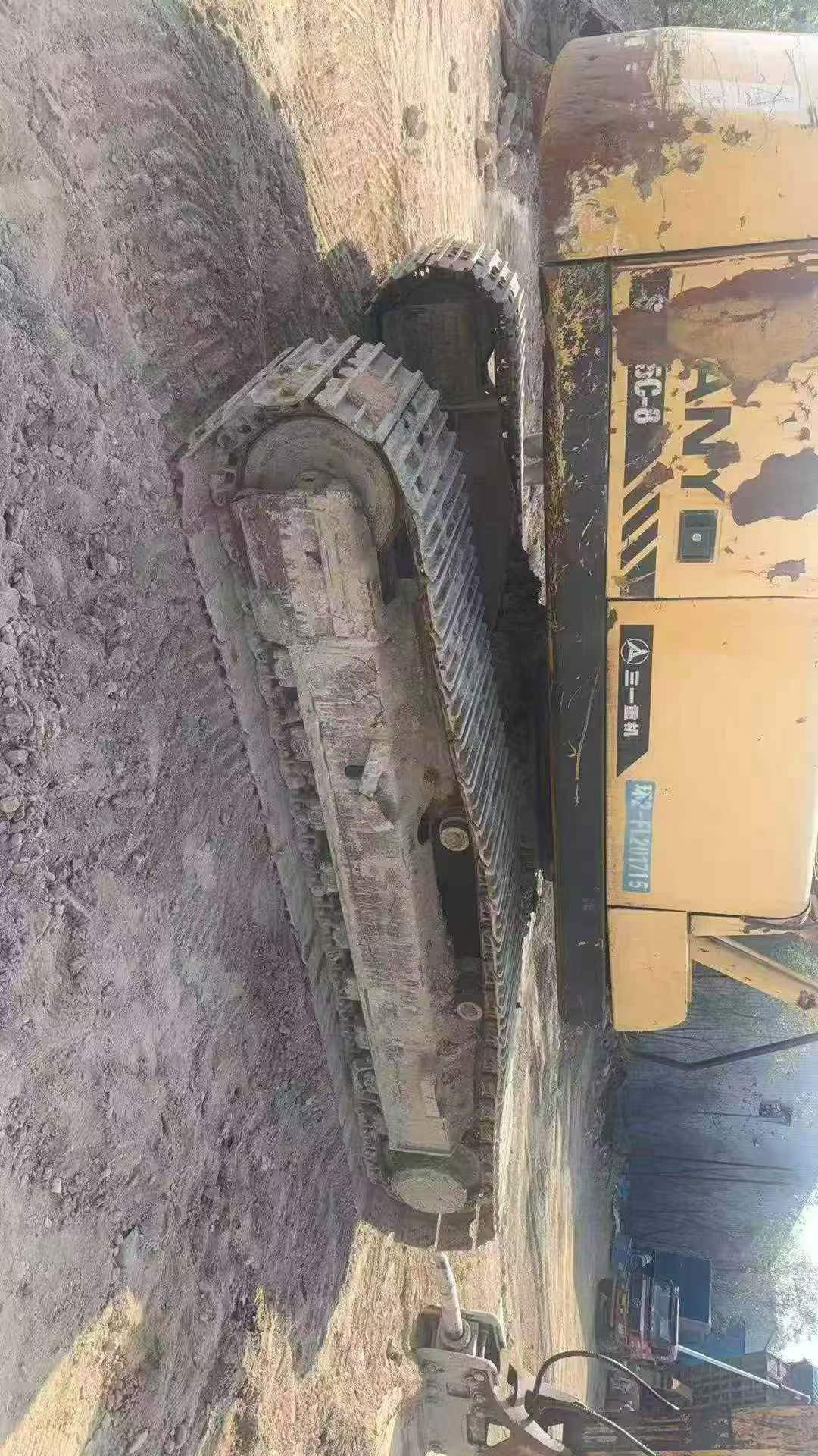 شراء حفارة Sany SY230C مستعملة / 4
