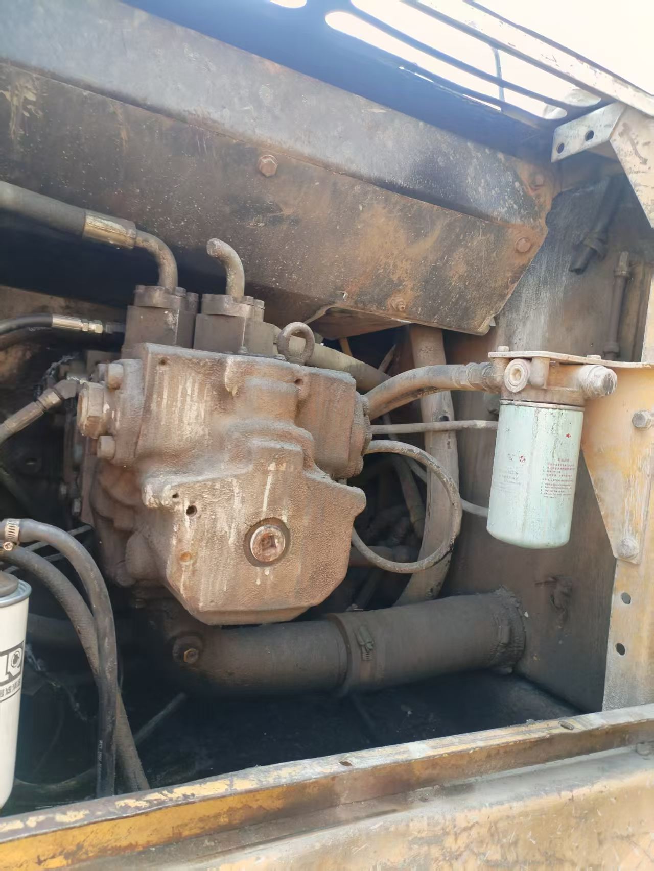 Buy Komatsu PC200-7 Used Excavator / 3