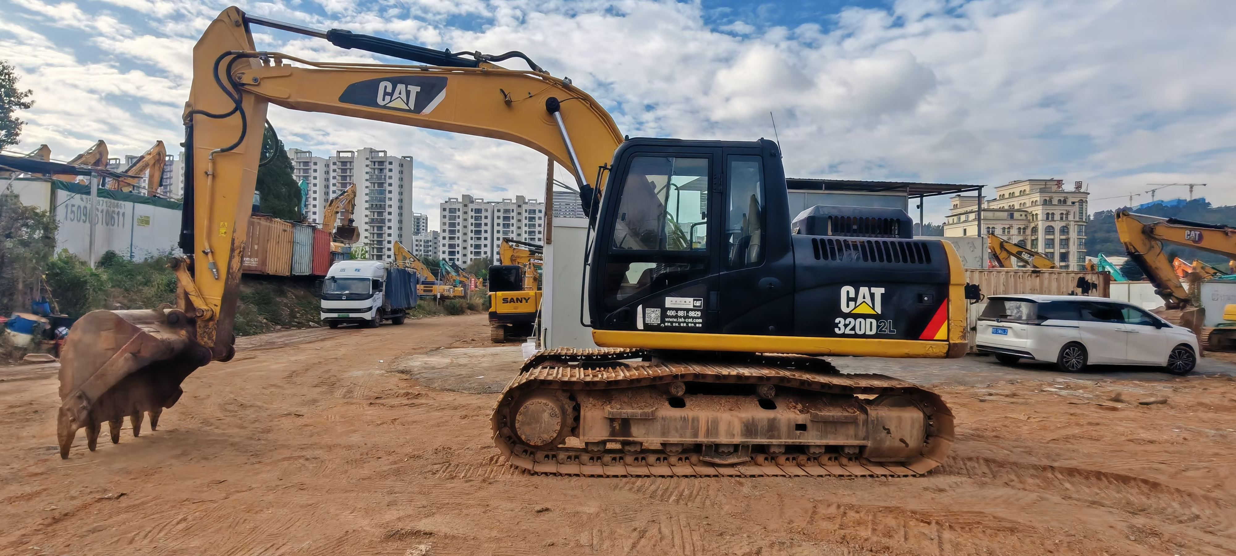 Buy Caterpillar M318 Used Excavator / 3