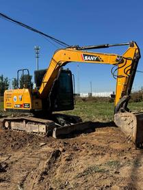 Buy Sany SY65C Used Excavator / 4 Buy Sany SY65C Used Excavator / 4