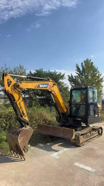 Buy Sany SY60 Used Excavator / 1