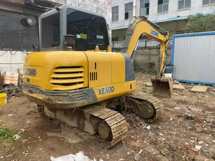 Buy XCMG XE60 Used Excavator / 1