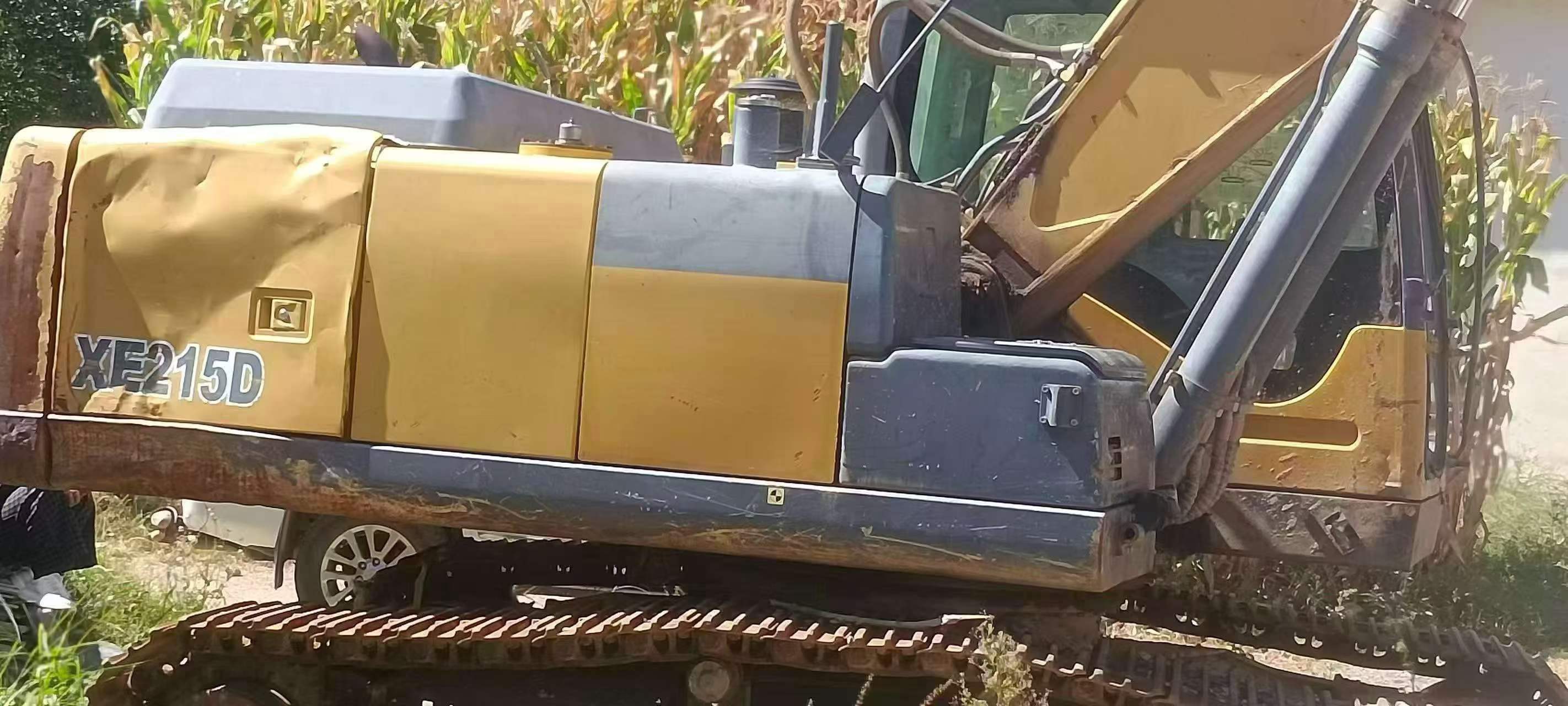 Buy XCMG XE200 Used Excavator / 4