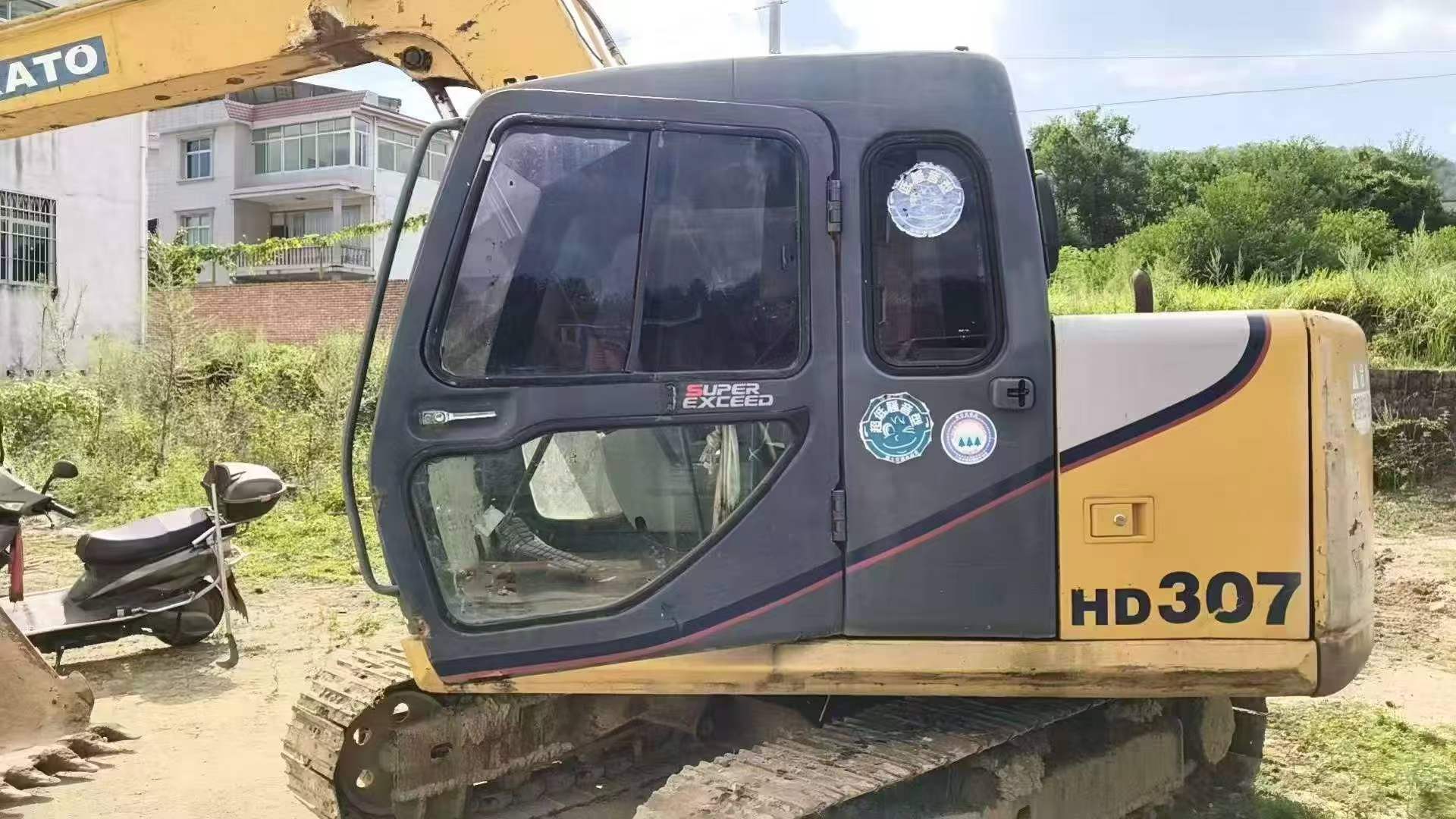 Buy Kato HD307 Used Excavator / 2